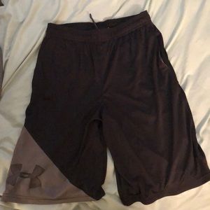 Black boys under armor shorts